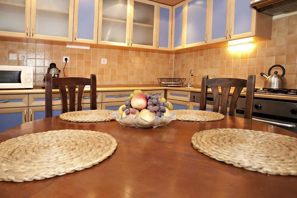 דירה בודפשט Liana-Luxury And Central Flat הונגריה